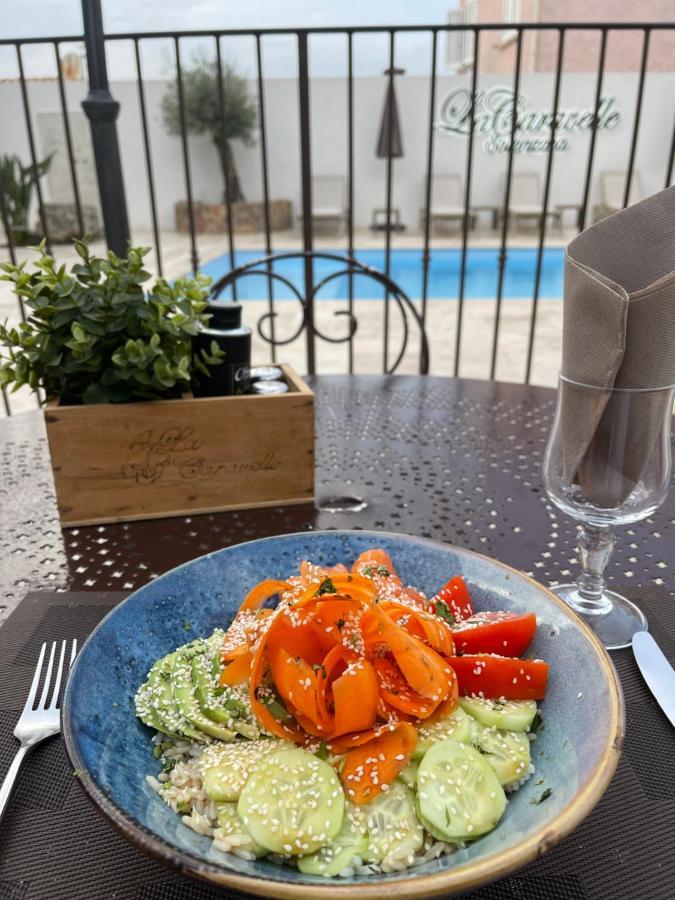 Hotel Restaurant La Caravelle Sari-Solenzara Eksteriør billede