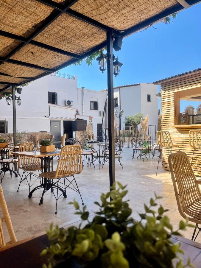 Hotel Restaurant La Caravelle Sari-Solenzara Eksteriør billede