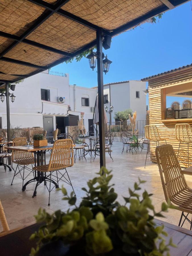 Hotel Restaurant La Caravelle Sari-Solenzara Eksteriør billede